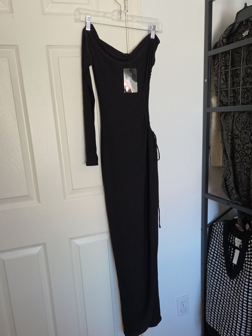 Mélani Black One-Shoulder Long Sleeve High Side Slit Maxi Dress XS